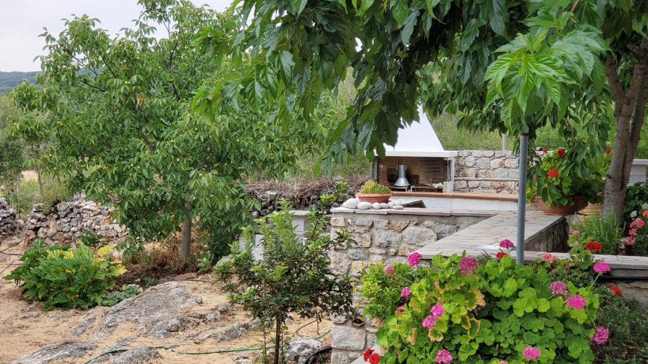 Villa Stone House in a quiet landscape, Leonidion Esterno foto