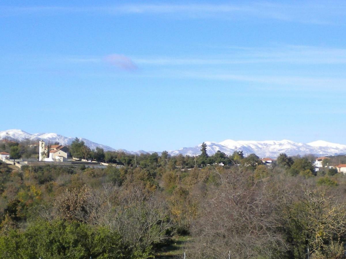 Villa Stone House in a quiet landscape, Leonidion Esterno foto